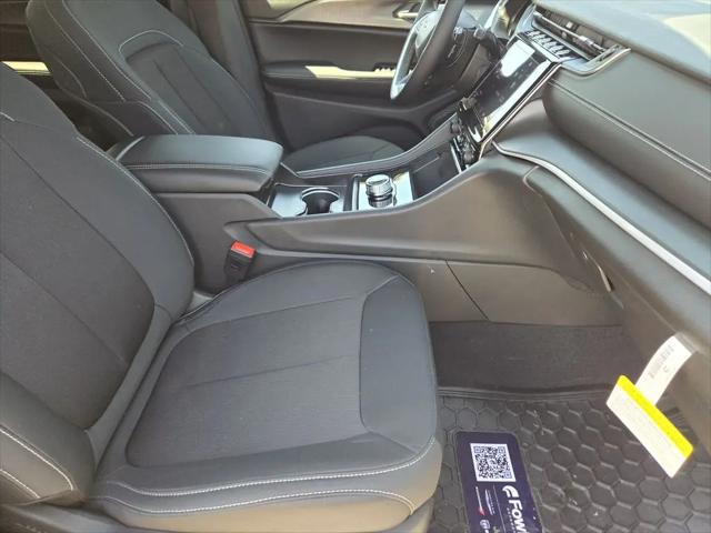 2026 Jeep Grand Cherokee L Altitude 4x4