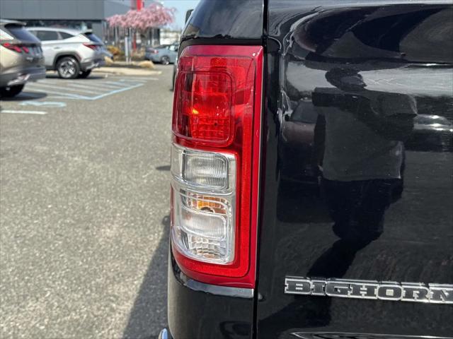 2022 Ram 1500 Big Horn Crew Cab 4x4 5'7" Box