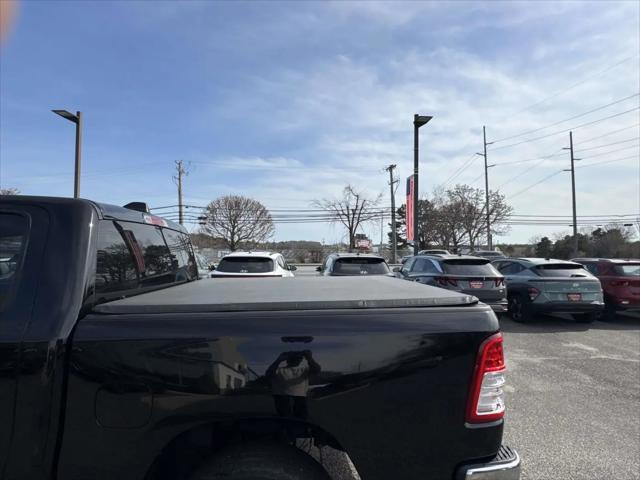 2022 Ram 1500 Big Horn Crew Cab 4x4 5'7" Box