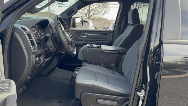2022 Ram 1500 Big Horn Crew Cab 4x4 5'7" Box