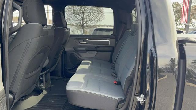 2022 Ram 1500 Big Horn Crew Cab 4x4 5'7" Box
