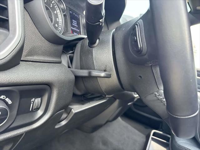2022 Ram 1500 Big Horn Crew Cab 4x4 5'7" Box