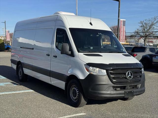 2023 Mercedes-Benz Sprinter 2500 High Roof 4-Cyl Gas