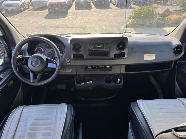 2023 Mercedes-Benz Sprinter 2500 High Roof 4-Cyl Gas