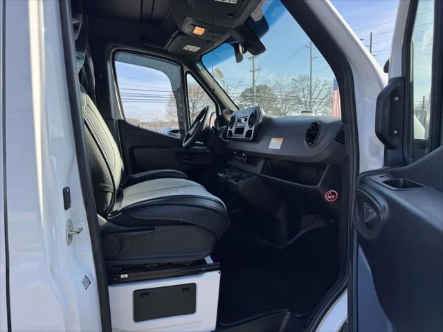 2023 Mercedes-Benz Sprinter 2500 High Roof 4-Cyl Gas