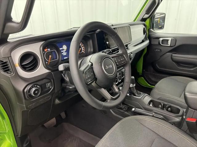 2025 Jeep Wrangler 4-Door Summit 4x4