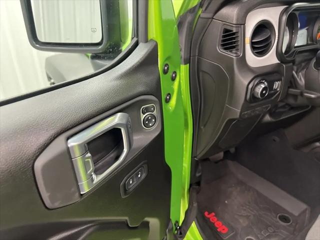 2025 Jeep Wrangler 4-Door Summit 4x4