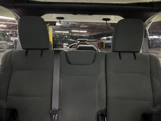 2025 Jeep Wrangler 4-Door Summit 4x4