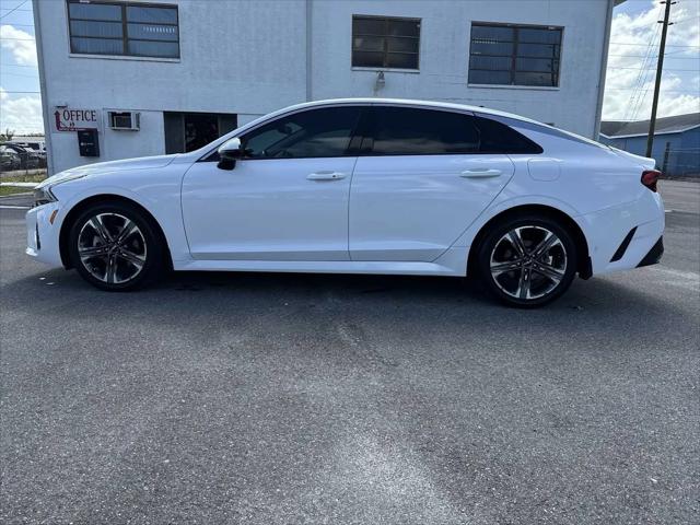 2022 Kia K5 EX