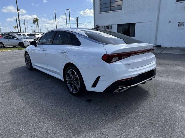 2022 Kia K5 EX