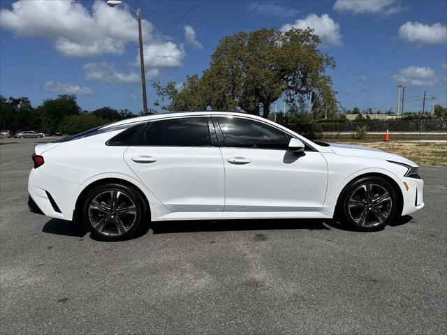 2022 Kia K5 EX