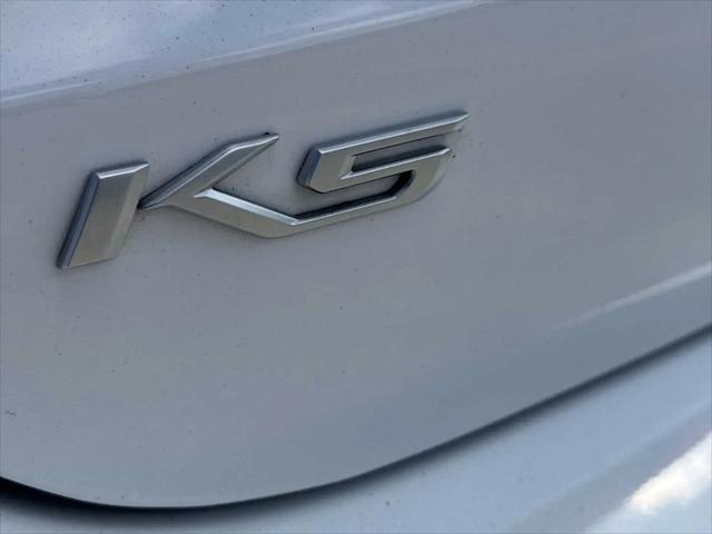 2022 Kia K5 EX
