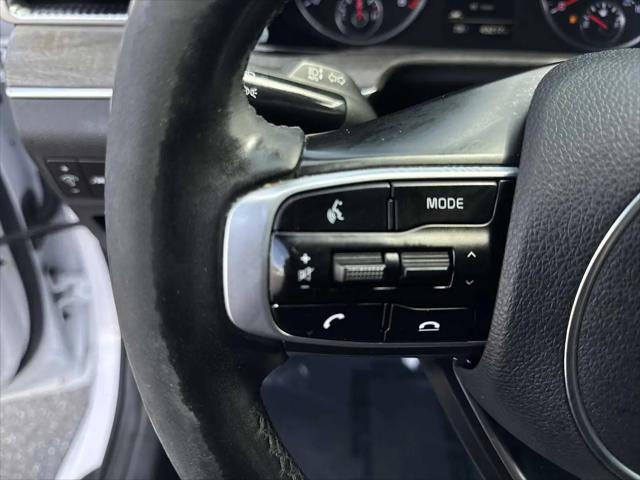2022 Kia K5 EX