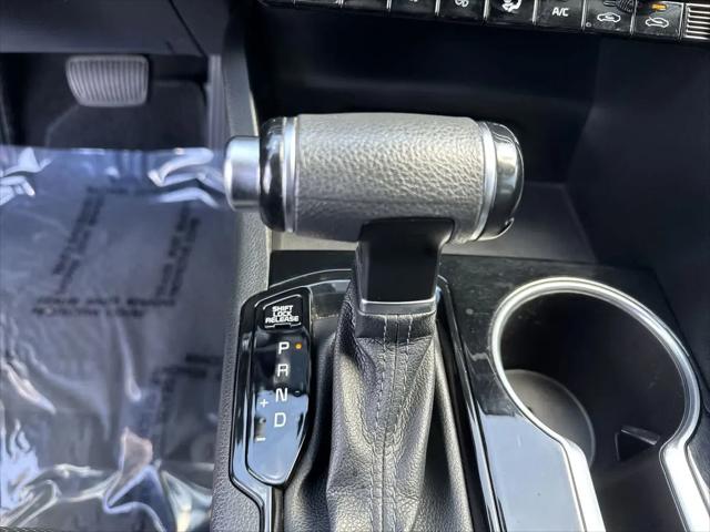 2022 Kia K5 EX