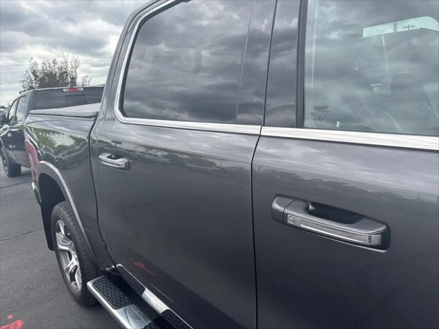 2020 Ram 1500 Laramie Crew Cab 4x4 5'7" Box