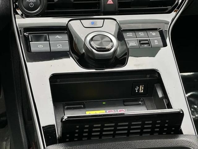 2025 Toyota bZ4X Limited
