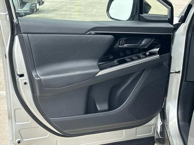 2025 Toyota bZ4X Limited