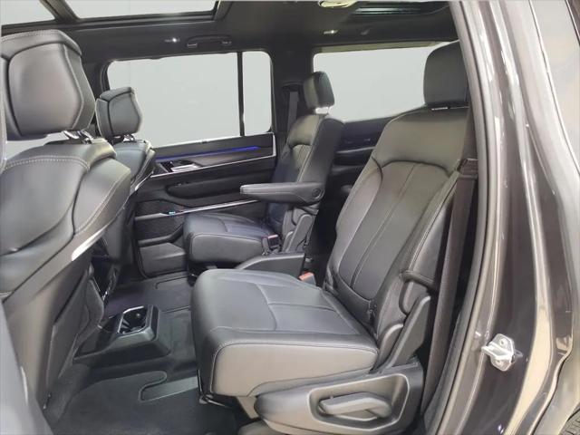 2026 Jeep Grand Wagoneer Summit Obsidian 4x4