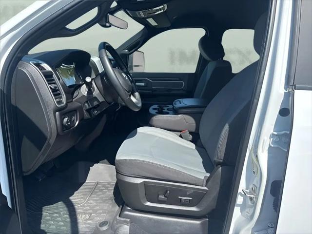 2023 Ram 2500 Big Horn Crew Cab 4x4 6'4" Box