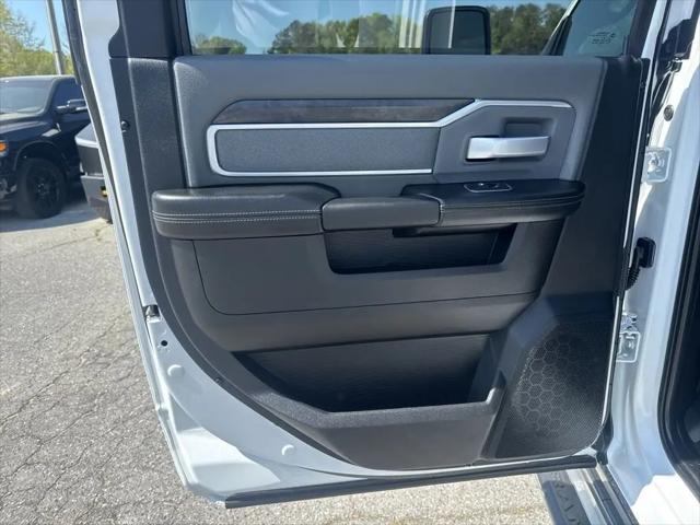 2023 Ram 2500 Big Horn Crew Cab 4x4 6'4" Box