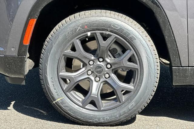 2026 Jeep Grand Wagoneer L Limited Altitude 4x4