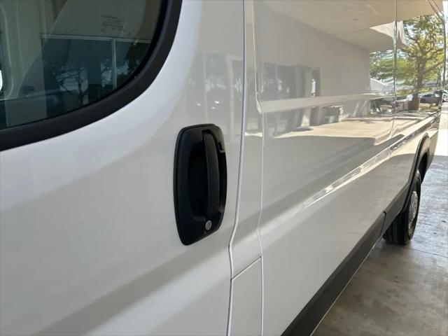 2024 Ram ProMaster Tradesman