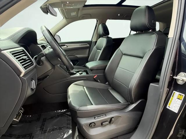 2023 Volkswagen Atlas 3.6L V6 SEL R-Line Black