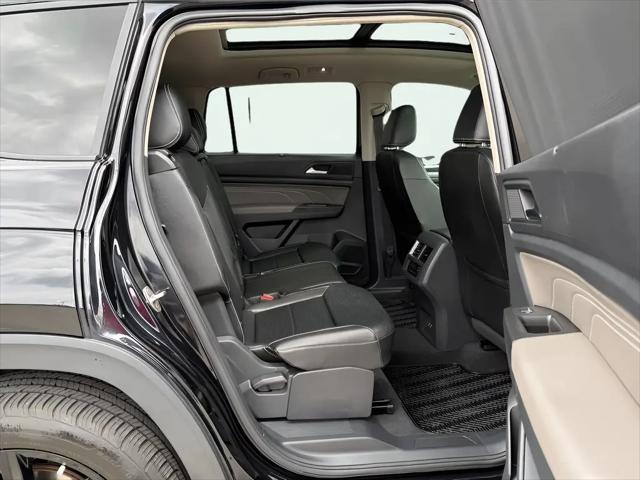 2023 Volkswagen Atlas 3.6L V6 SEL R-Line Black