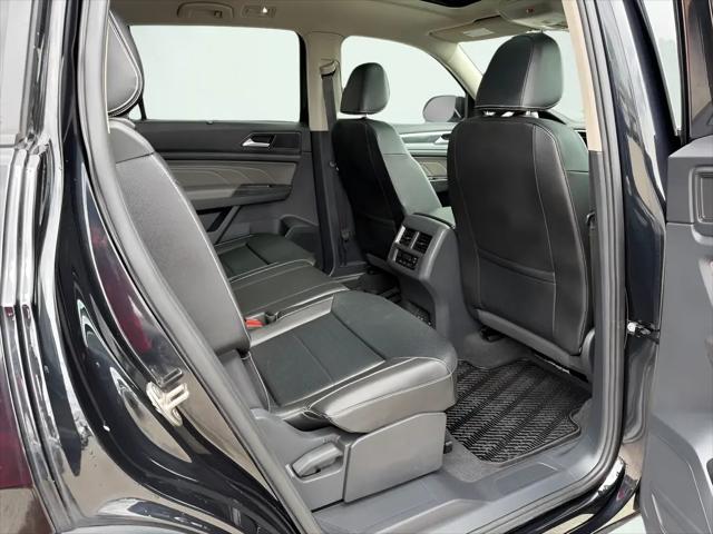 2023 Volkswagen Atlas 3.6L V6 SEL R-Line Black