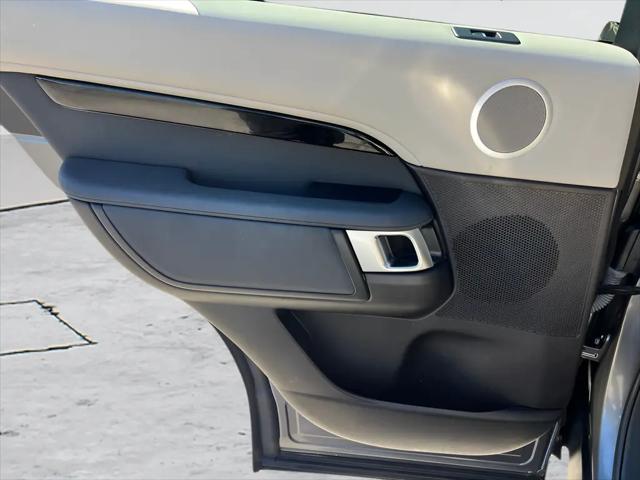 2018 Land Rover Discovery SE