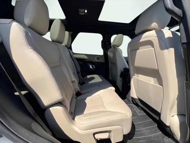 2018 Land Rover Discovery SE