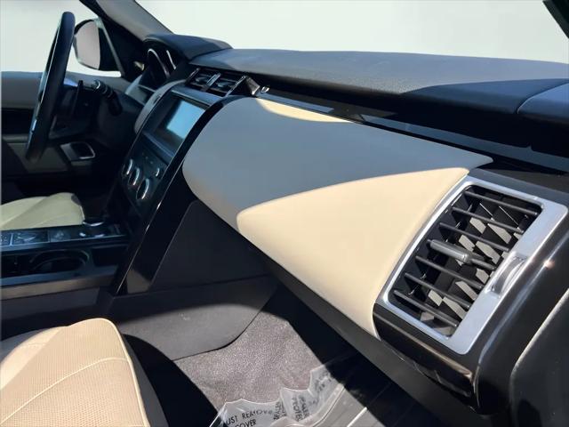2018 Land Rover Discovery SE