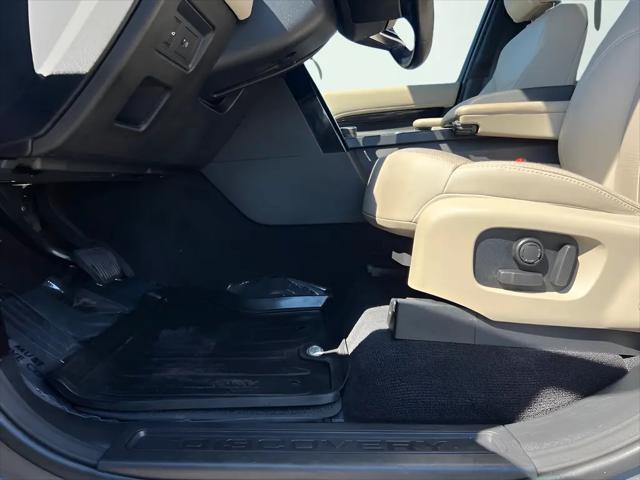 2018 Land Rover Discovery SE