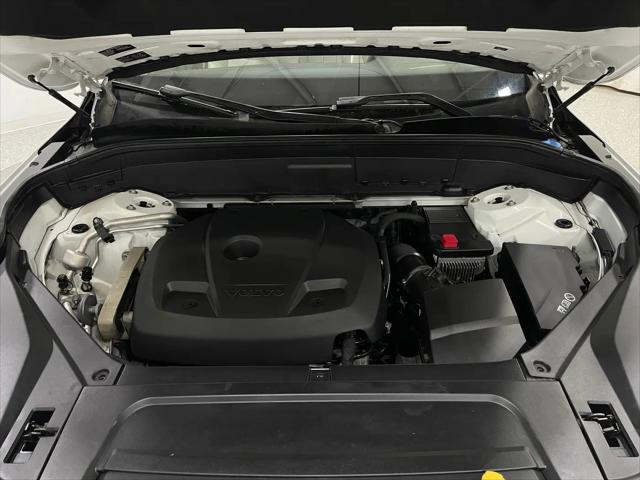 2018 Volvo XC90 T5 Momentum