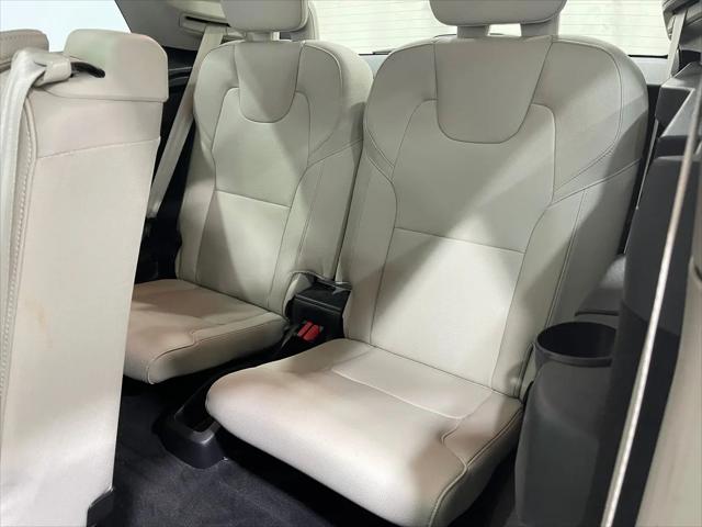 2018 Volvo XC90 T5 Momentum