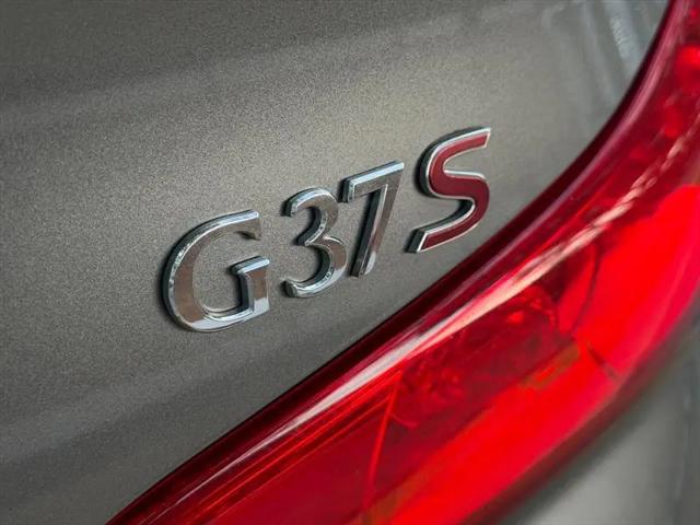 2010 INFINITI G37 G37