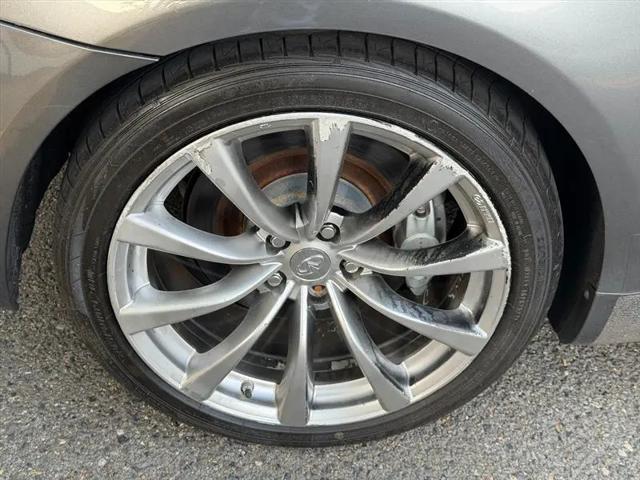 2010 INFINITI G37 G37