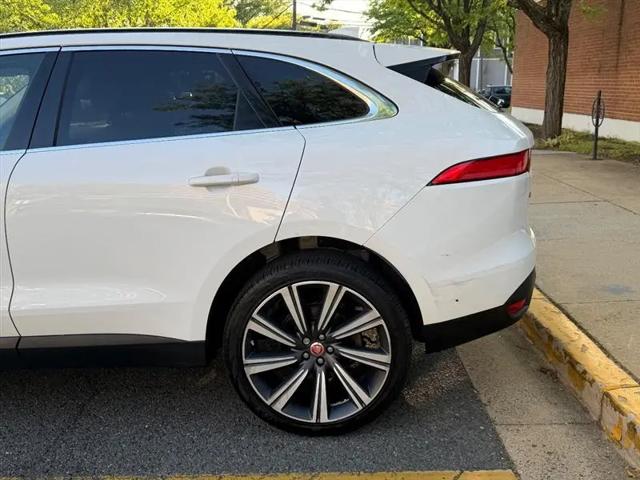 2019 Jaguar F-PACE 25t Prestige