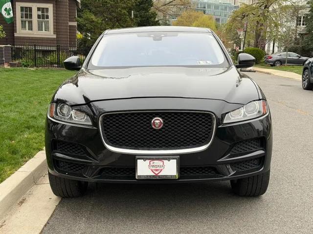 2019 Jaguar F-PACE 30t Prestige