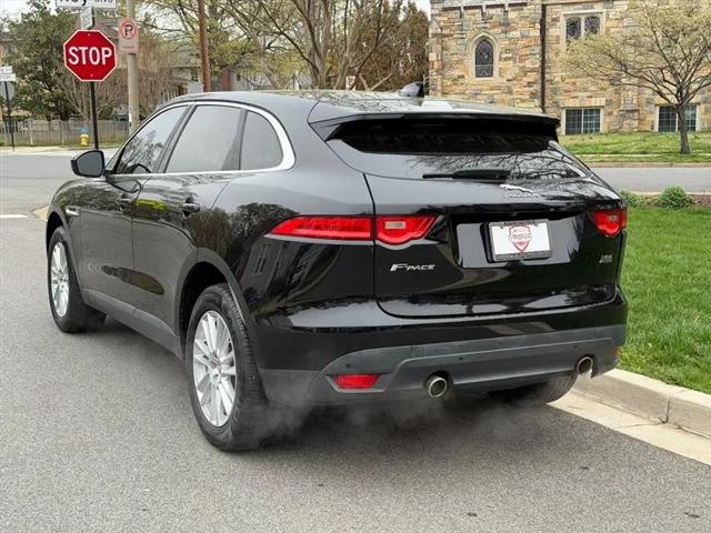 2019 Jaguar F-PACE 30t Prestige