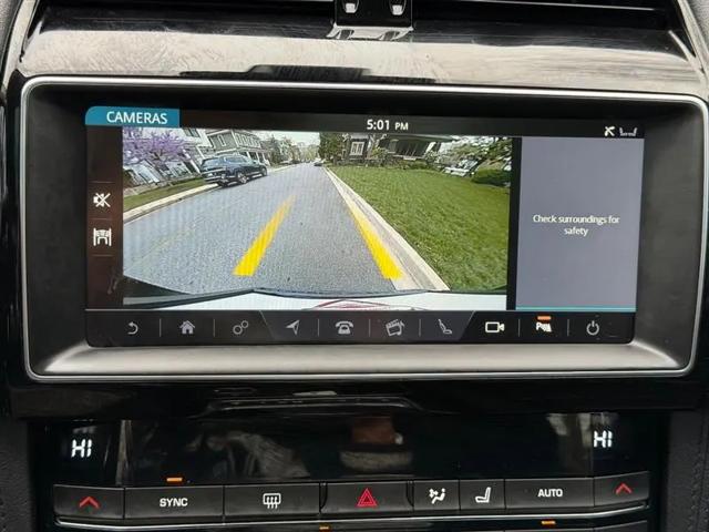 2019 Jaguar F-PACE 30t Prestige