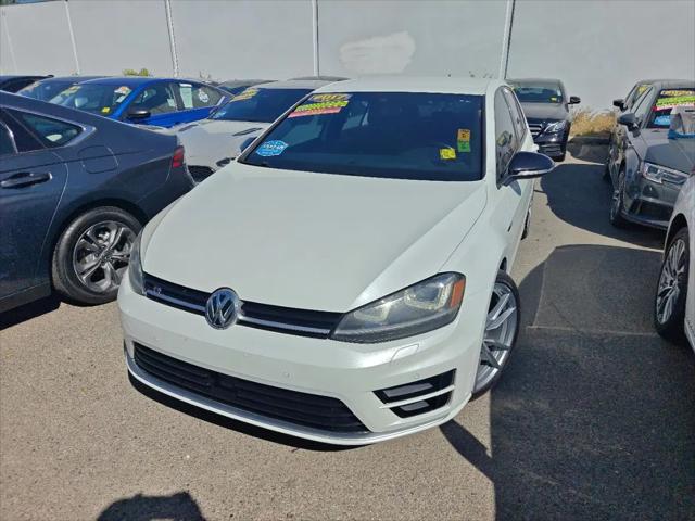 2017 Volkswagen Golf R 4-Door w/DCC & Navigation
