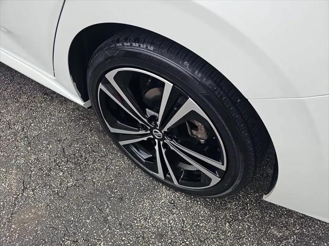 2023 Nissan Sentra SR Xtronic CVT