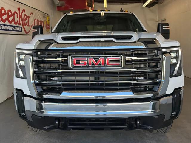 2026 GMC Sierra 2500HD Crew Cab, Standard Bed, SLE, 4WD