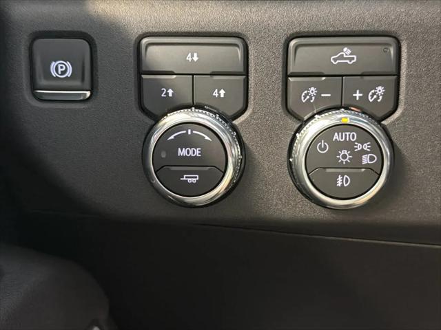 2026 GMC Sierra 2500HD Crew Cab, Standard Bed, SLE, 4WD