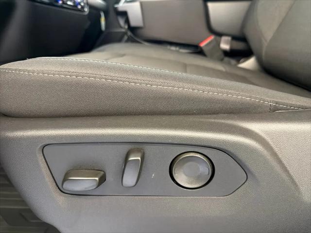 2026 GMC Sierra 2500HD Crew Cab, Standard Bed, SLE, 4WD