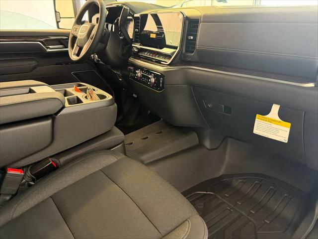 2026 GMC Sierra 2500HD Crew Cab, Standard Bed, SLE, 4WD