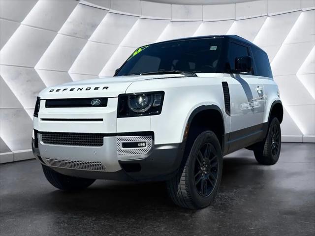 2025 Land Rover Defender 90 P300 S