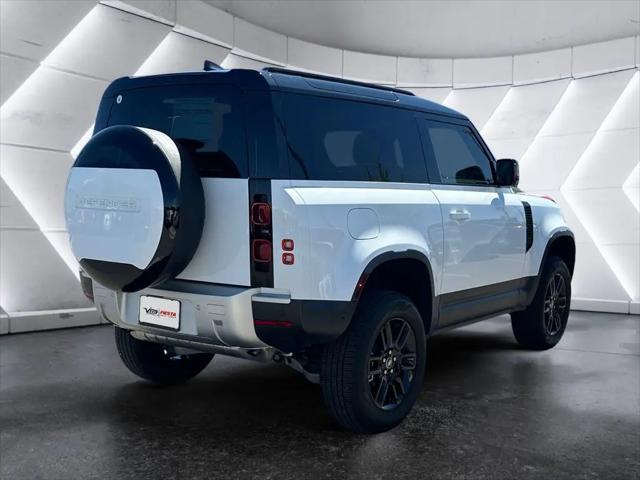 2025 Land Rover Defender 90 P300 S