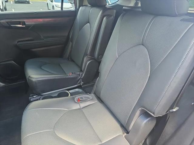 2022 Toyota Highlander Limited
